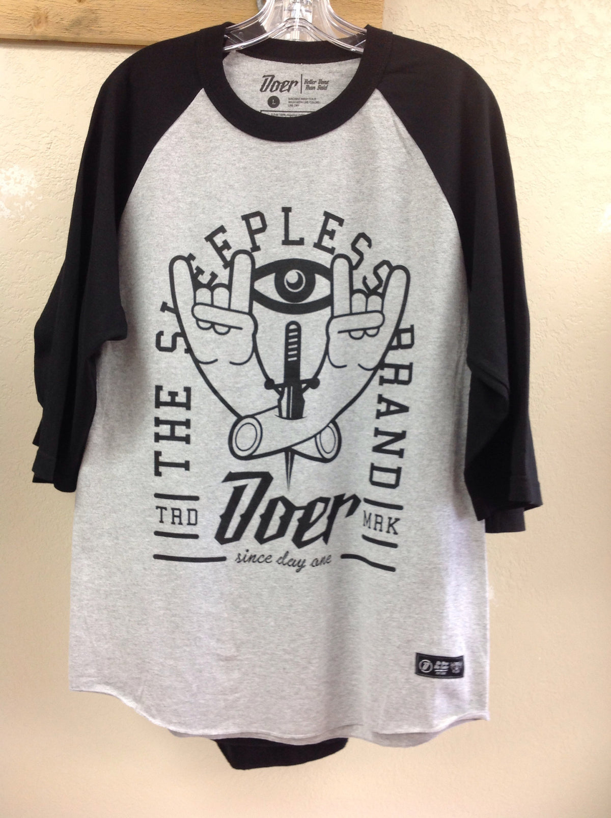 Doer &quot;THE SLEEPLESS BRAND&quot; 3/4 Sleeve T-Shirt - Sunny Smith LLC