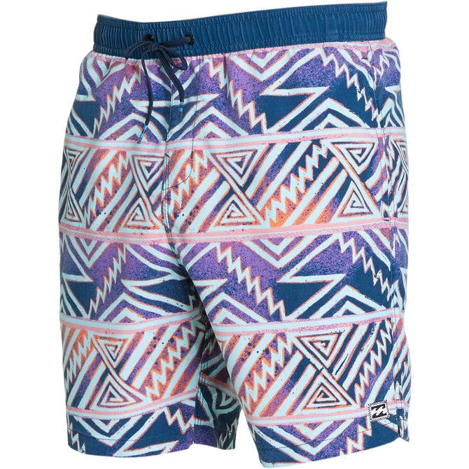 Billabong Sunday’s Layback Short Sunny Smith LLC