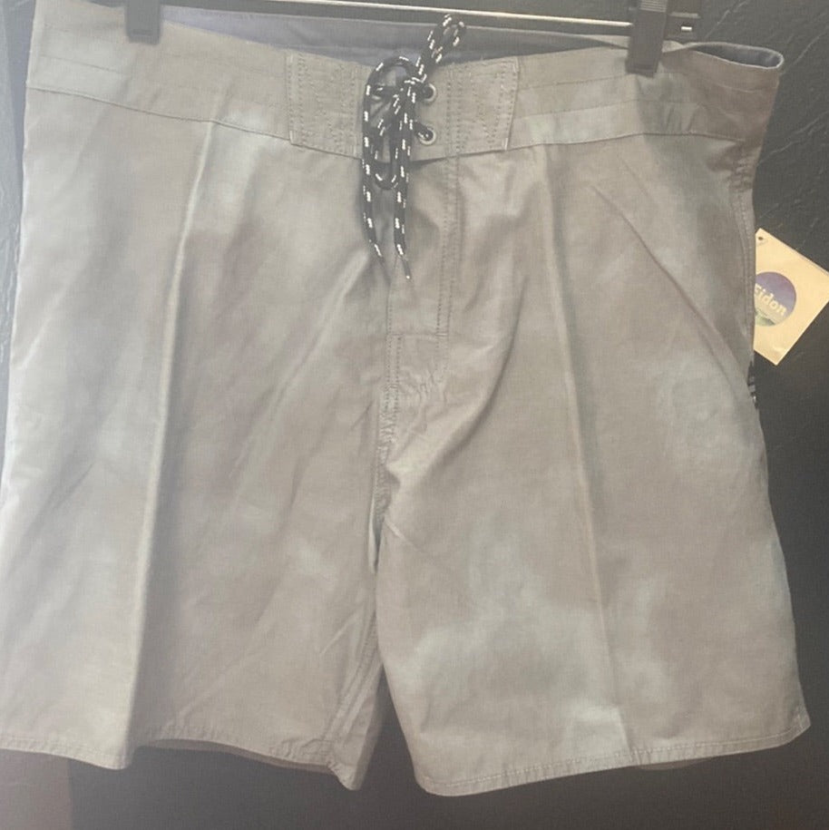 Eidon Stain Board Short 45637 Sunny Smith LLC