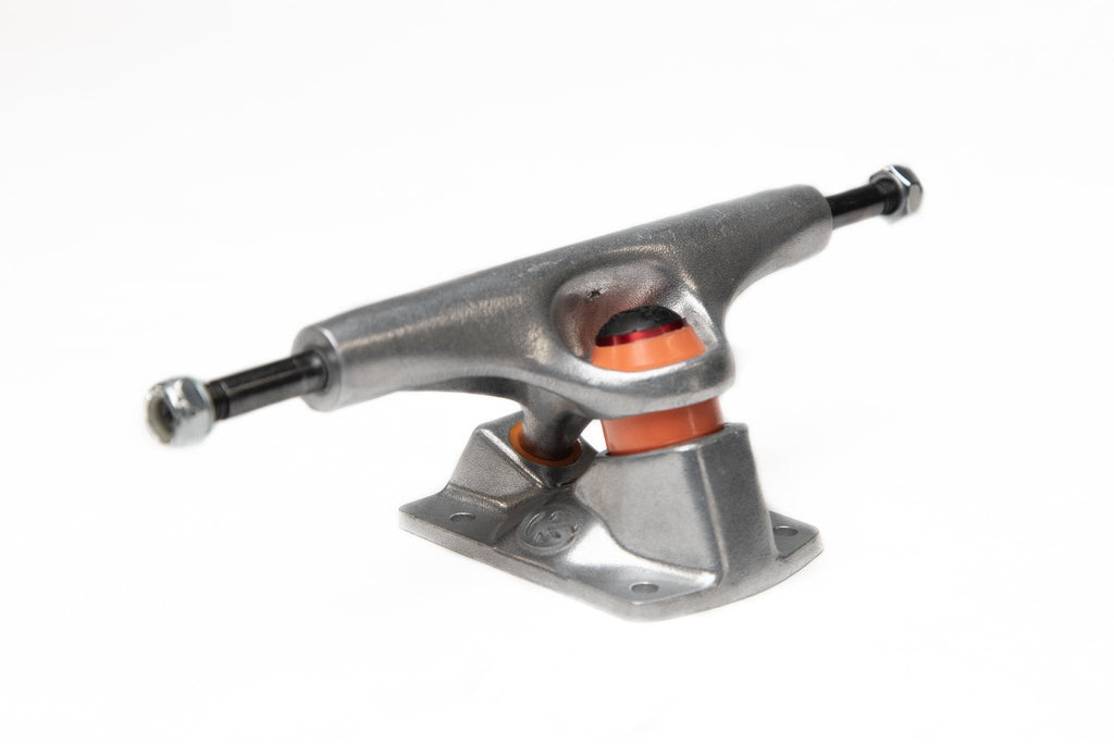 Grind King Disruptor Truck – Set of 2 (Silver) Sunny Smith LLC