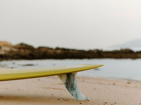 Mid Fin Aku Bone 9.5" Classic single fin