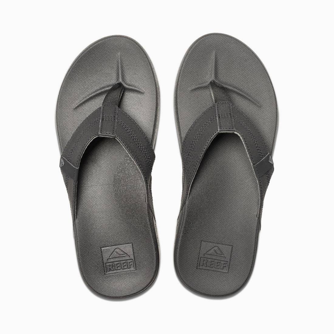 REEF CUSHION PHANTOM MEN'S SANDAL (Black) Sunny Smith LLC