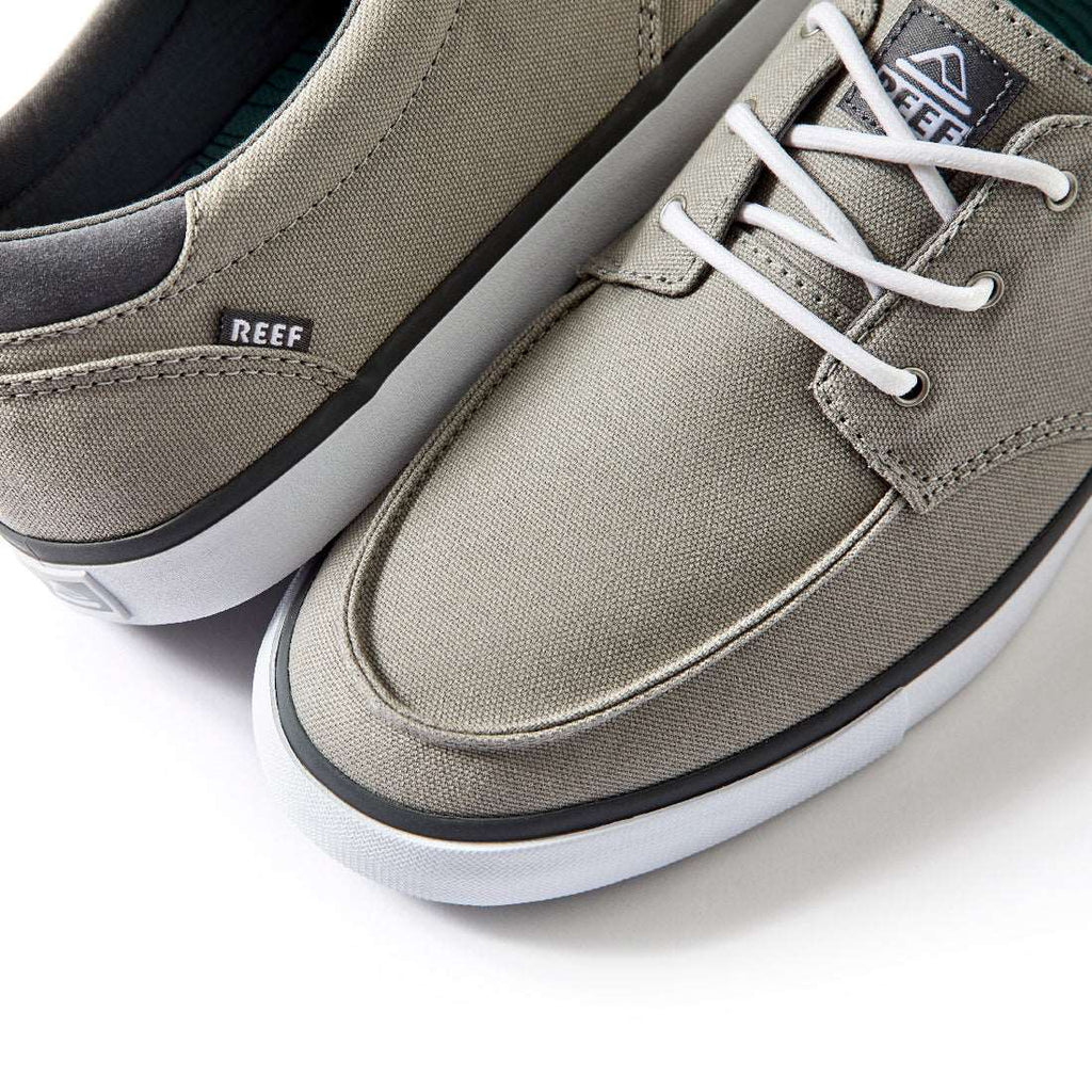 REEF DECKHAND 3 MEN'S CASUAL BOAT SHOE (GREY/WHT) Sunny Smith LLC