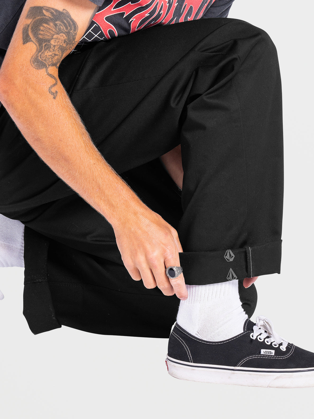 VOLCOM FRICKIN SKATE CHINO PANT – Sunny Smith LLC