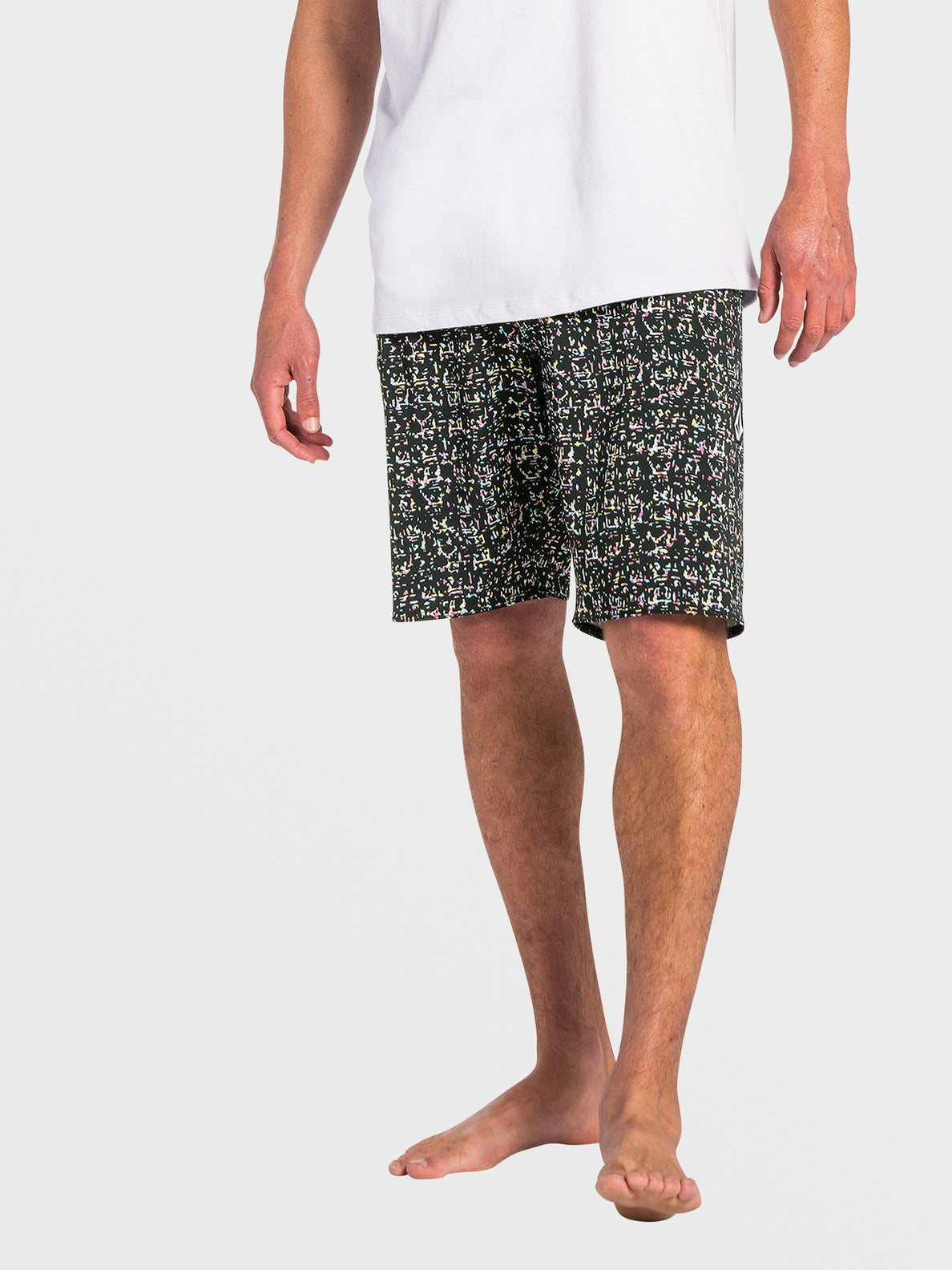 VOLCOM MOD TECH REVOKE 20 TRUNKS BOARDSHORT BLK Sunny Smith LLC