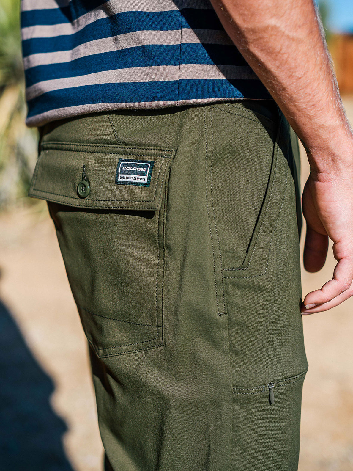 VOLCOM STONE TRAIL MASTER PANT- MILITARY Sunny Smith LLC