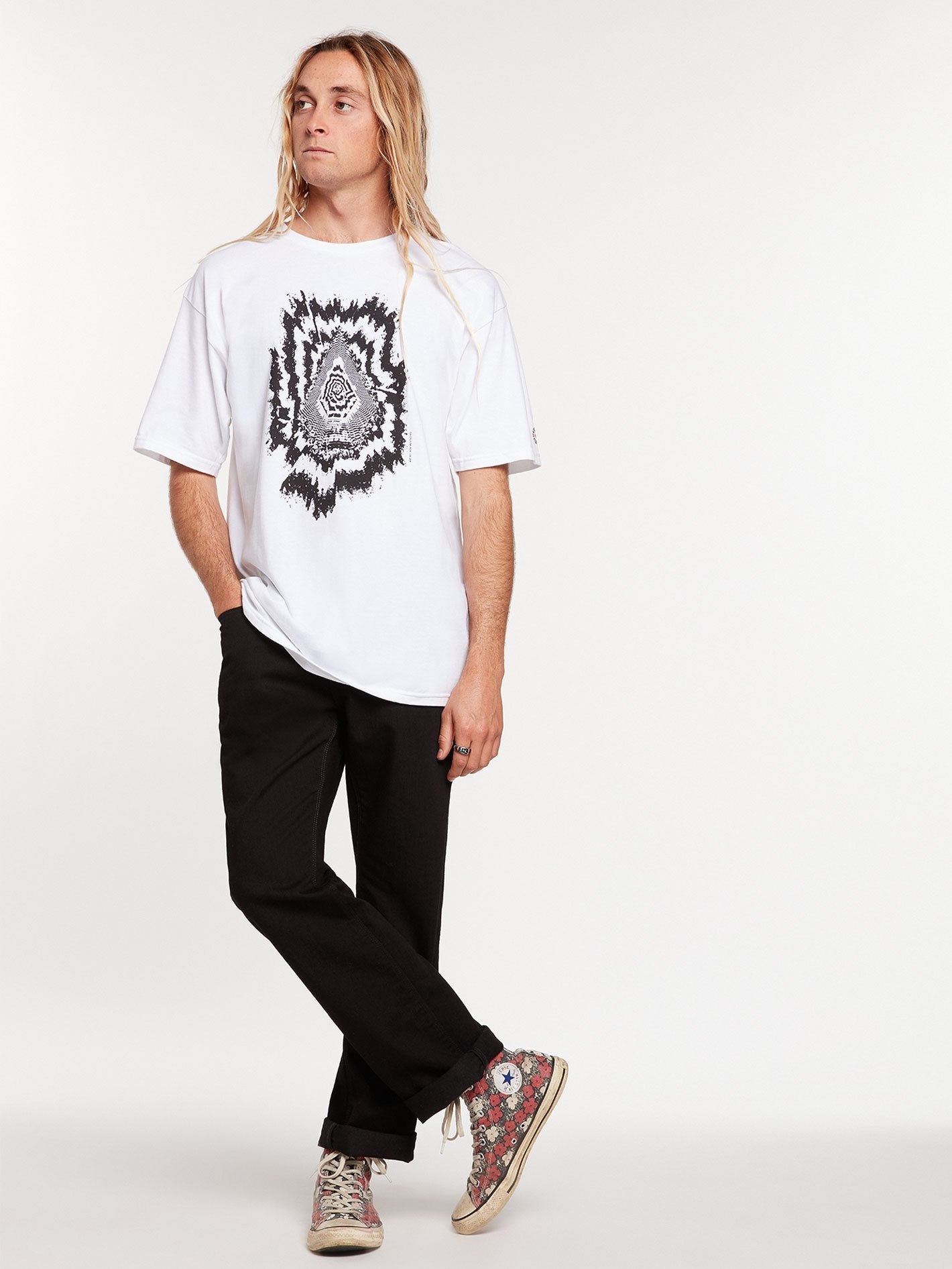 VOLCOM Projectionist S/S Tee Sunny Smith LLC