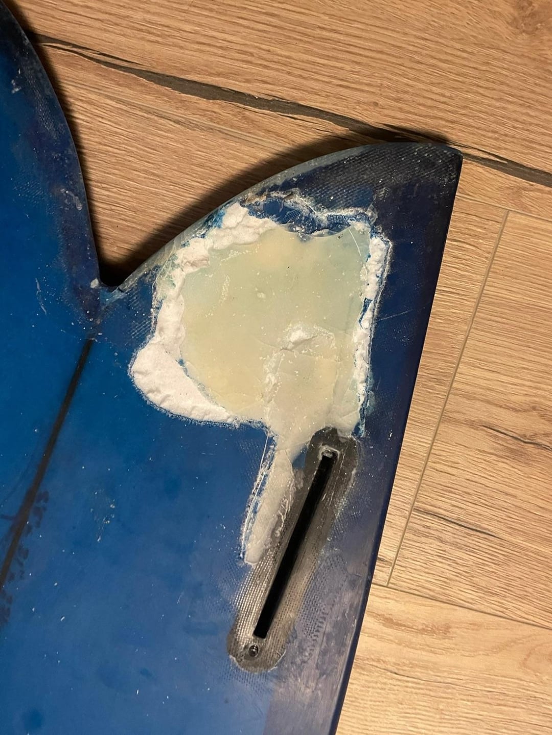 Surfboard Repair (Minimum)