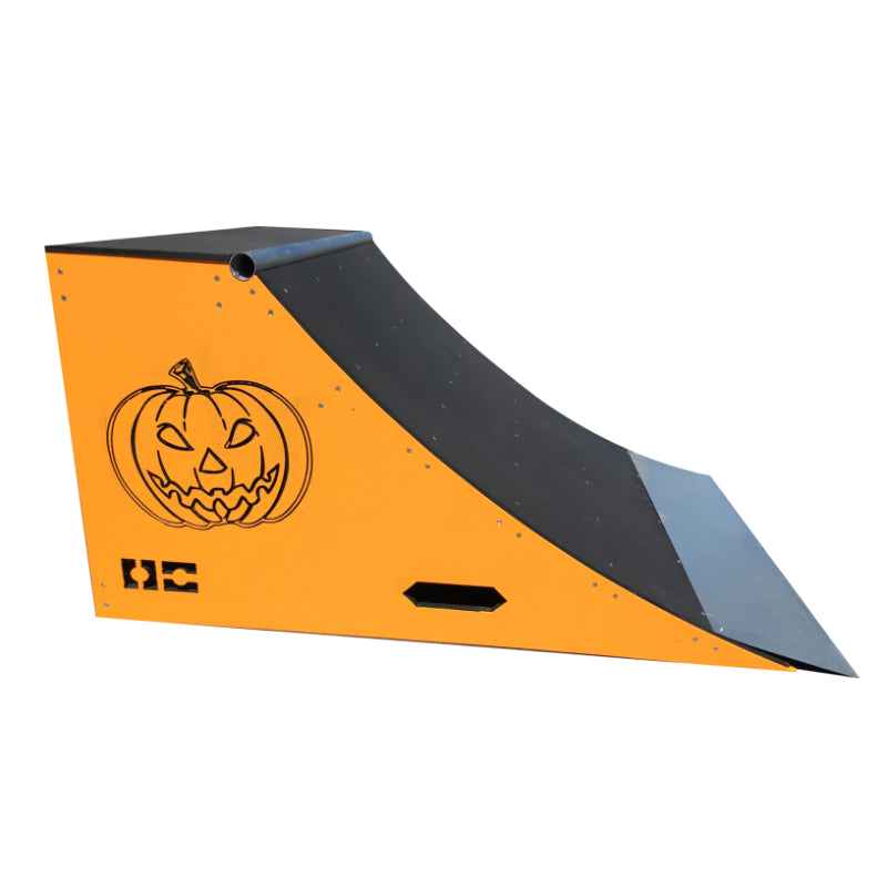 Jack-O Quarterpipe